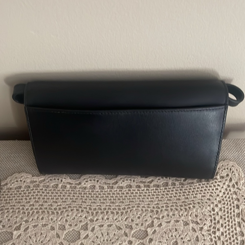 NWOT-Reegan Crossbody - Picture 5 of 5